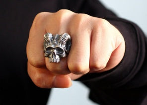 Satan Claw Demon Big Ring 925 Sterling Silver Thai Silver Handmade Skeleton Gothic Tough Guy Locomotive Index Finger Ring