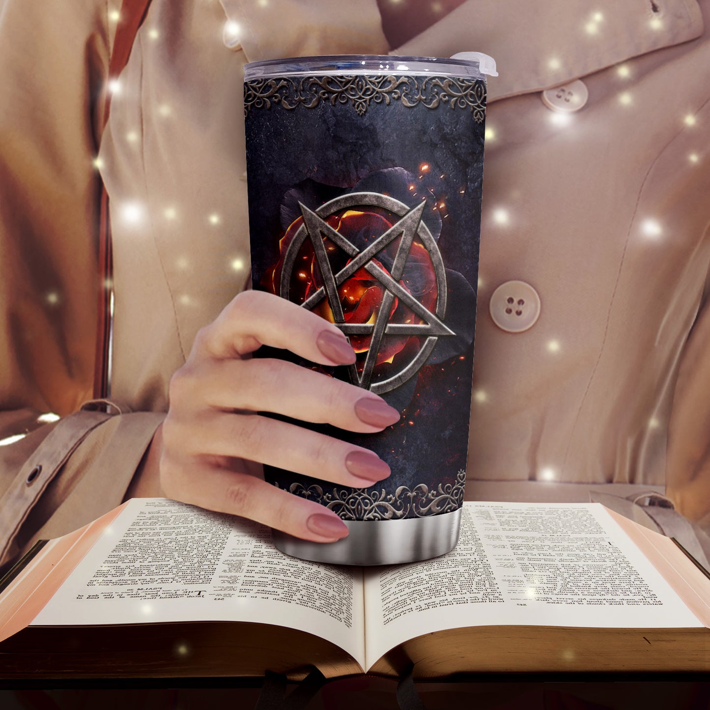 2 pezzi Star Tumbler Galaxy Witch Star 20oz Tumbler con coperchio Regalo per donne Amici Decorazione gotica Tazza da viaggio in acciaio inossidabile isolata sottovuoto nera