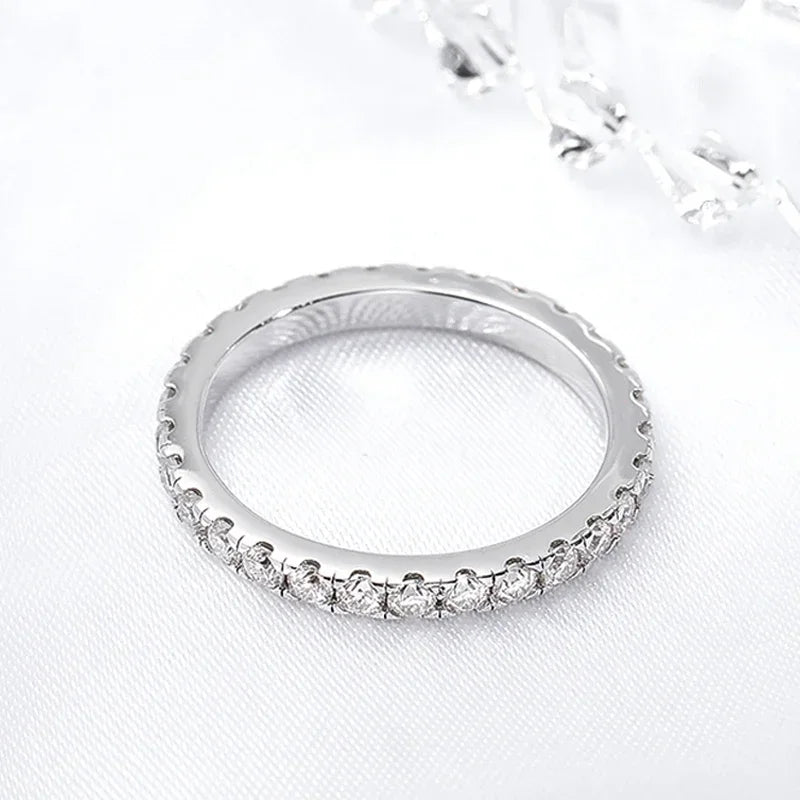 Smyoue 0,9 Karat 2 mm Moissanit-Ring für Damen und Herren, vollständiges Matching-Ehering mit Diamanten, 100 % 925er Massivsilber, stapelbare Ringe