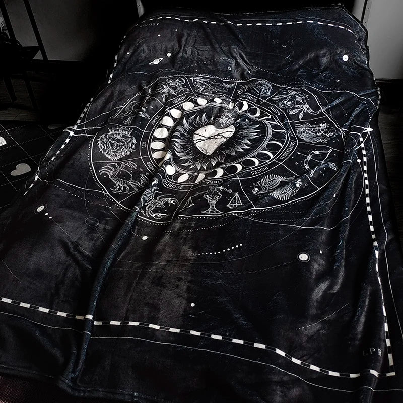 Thorn witch wind sheets Gothic Gothic Dark 12 Constellation mysterious velvet blanket sofa blanket blanket tapestry nap blanket