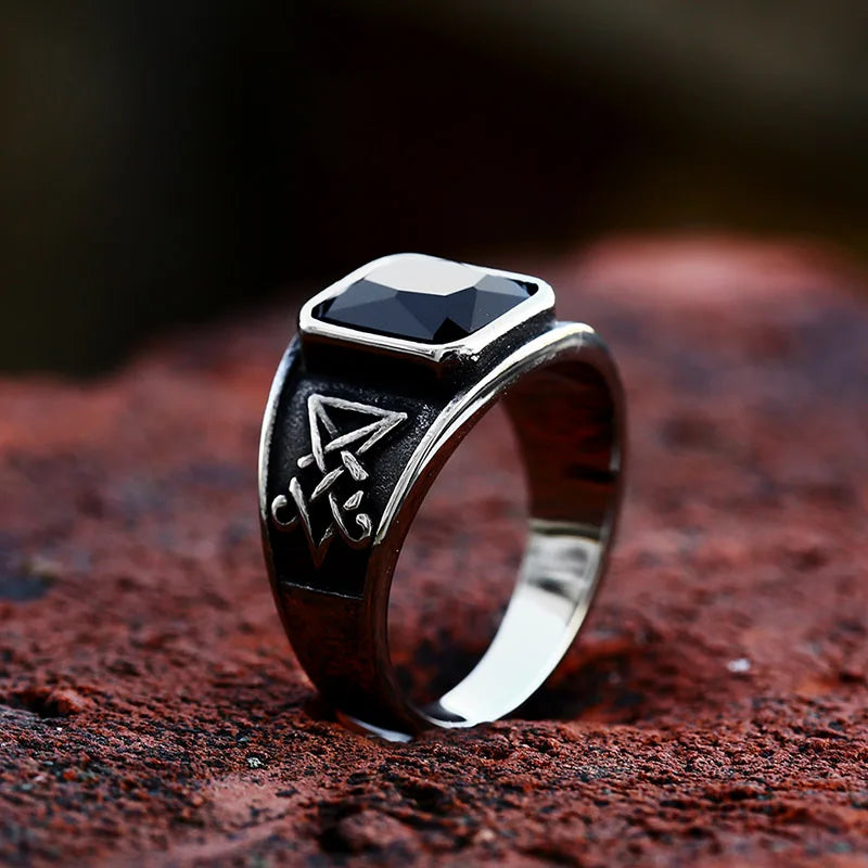 BEIER 2023 Neues aktualisiertes Design Lucifer Satan Siegelring für Männer mit schwarzem Stein Edelstahl Vintage-Schmuck Geschenk Großhandel