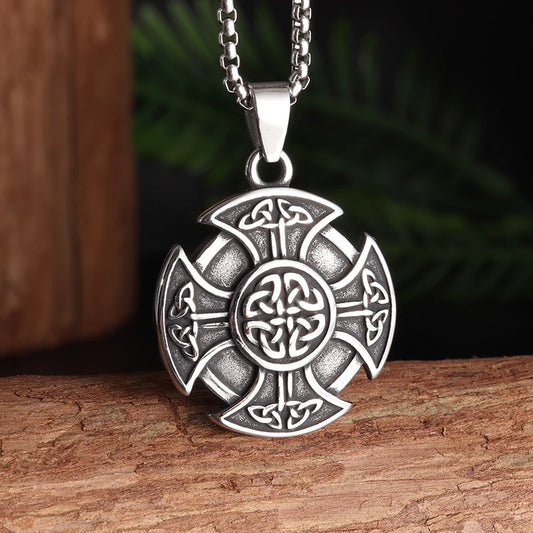 Popular Retro Style Celtic Knot Shield Pendant Necklace Men Women Amulet Hip Hop Punk Personalized Jewelry