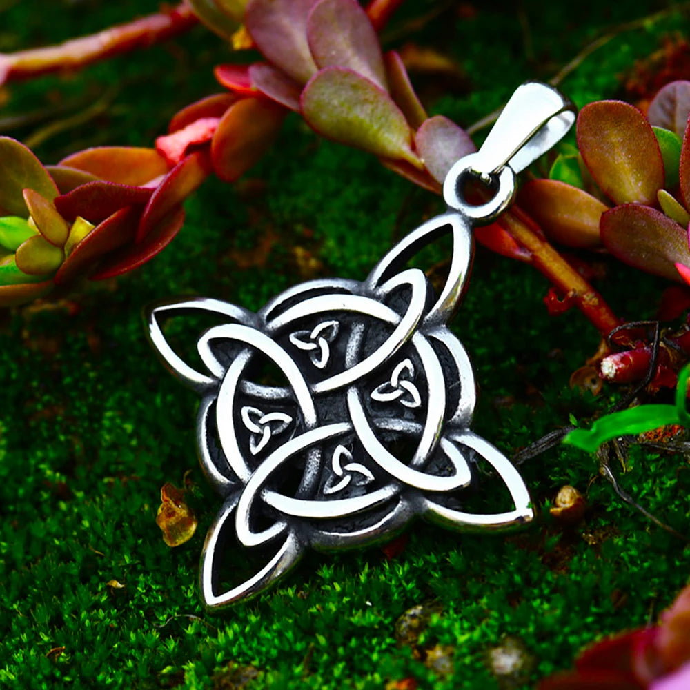 Vintage Vikings Tree of Life Necklace Men Various Nordic Amulet Celtic Stainless Steel Pendant Necklace Charm Jewelry Wholesale