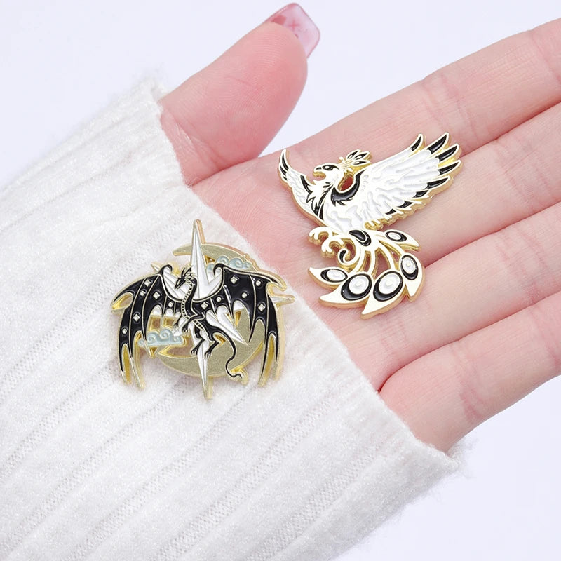 Dragon Phonenix Cat Fox Raven Enamel Pin Custom Black Punk Brooch Dark Collar Badge Halloween Jewelry Gift for Friends